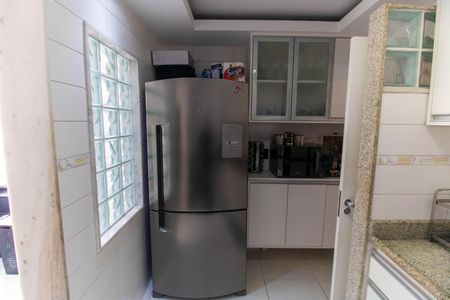 Apartamento à venda com 100m², 3 quartos e 1 vagaCozinha e Área de Serviço