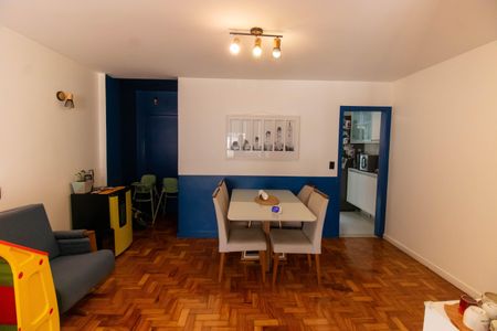 Sala de apartamento à venda com 3 quartos, 100m² em Icaraí, Niterói