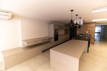 Apartamento à venda com 100m², 3 quartos e 1 vagaÁrea comum