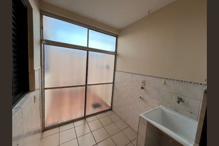 Casa para alugar com 110m², 2 quartos e 2 vagas