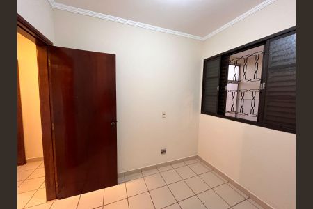 Casa para alugar com 110m², 2 quartos e 2 vagas