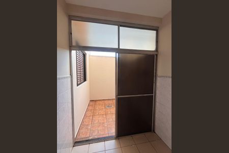 Casa para alugar com 110m², 2 quartos e 2 vagas