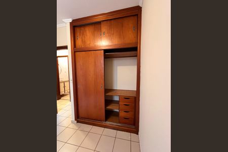 Casa para alugar com 110m², 2 quartos e 2 vagas