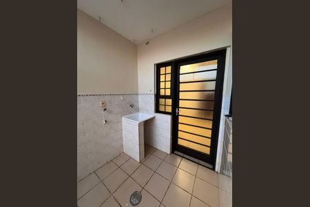 Casa para alugar com 110m², 2 quartos e 2 vagas