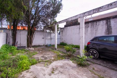 Casa para alugar com 40m², 1 quarto e 2 vagas Casa para alugar com 40m², 1 quarto e 2 vagasQuintal