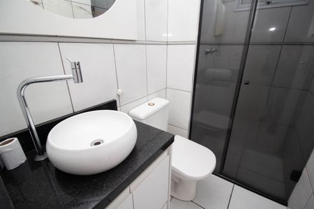 Apartamento à venda com 62m², 3 quartos e 1 vaga Apartamento à venda com 62m², 3 quartos e 1 vagaBanheiro Social