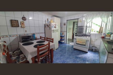 Casa à venda com 250m², 5 quartos e 2 vagasCozinha