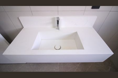 Casa para alugar com 200m², 2 quartos e 3 vagas