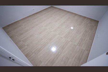 Casa para alugar com 2 quartos, 200m² em Jardim Guairaca, São Paulo