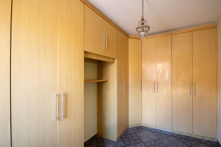 Quarto 1 de apartamento para alugar com 2 quartos, 65m² em Parque Novo Mundo, São Paulo