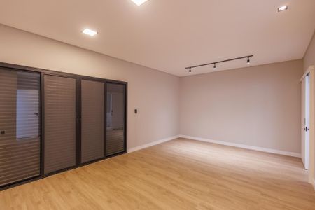 Casa de condomínio para alugar com 264m², 3 quartos e 4 vagasSuíte 1