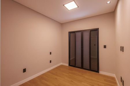 Casa de condomínio para alugar com 264m², 3 quartos e 4 vagasSuíte 2