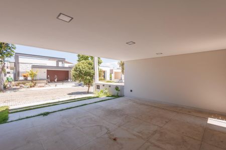 Casa de condomínio para alugar com 264m², 3 quartos e 4 vagasGaragem