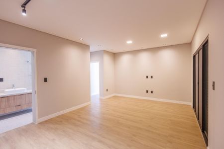 Casa de condomínio para alugar com 264m², 3 quartos e 4 vagasSuíte 1