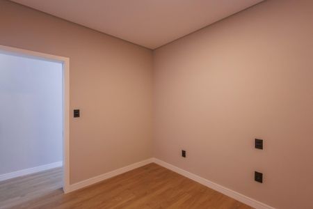 Casa de condomínio para alugar com 264m², 3 quartos e 4 vagasSuíte 2