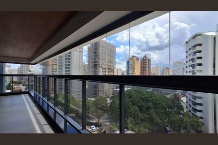 Apartamento à venda com 190m², 3 quartos e 3 vagasvaranda