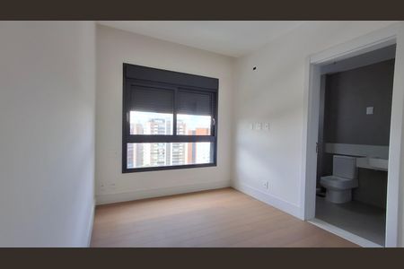 Apartamento à venda com 190m², 3 quartos e 3 vagasSuíte 1