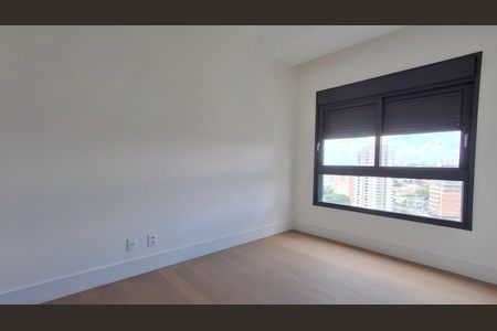 Apartamento à venda com 190m², 3 quartos e 3 vagasSuíte 1