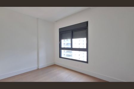 Apartamento à venda com 190m², 3 quartos e 3 vagasSuíte 2