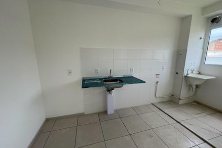 Cozinha de apartamento para alugar com 2 quartos, 41m² em Vila Ouro Preto, Duque de Caxias