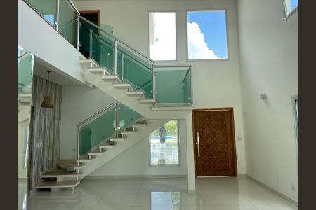 Casa de Condomínio para alugar com 4 quartos, 320m² em Rio Cotia, Cotia