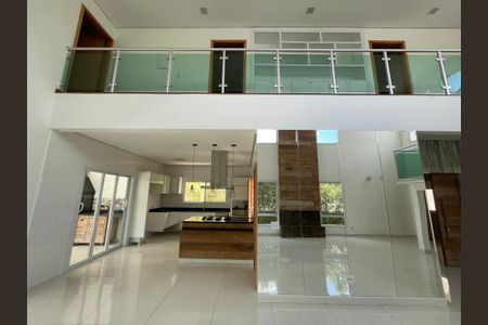 Casa de Condomínio para alugar com 4 quartos, 320m² em Rio Cotia, Cotia