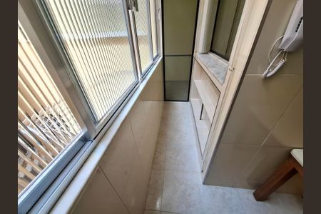 Apartamento para alugar com 73m², 2 quartos e sem vagaÁrea de serviço 