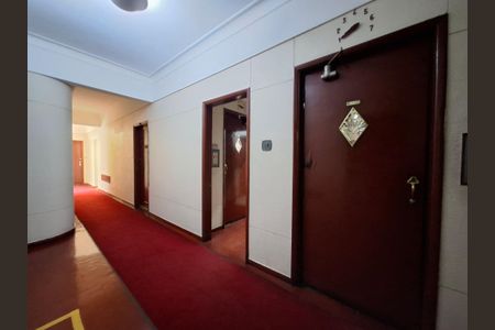 Apartamento para alugar com 73m², 2 quartos e sem vagaHall de entrada 