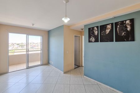 Sala de apartamento para alugar com 2 quartos, 56m² em Conjunto Residencial Pombeva, São Bernardo do Campo