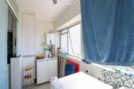 Apartamento à venda com 85m², 2 quartos e 1 vaga Apartamento à venda com 85m², 2 quartos e 1 vagaÁrea de Serviço