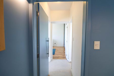 Apartamento à venda com 85m², 2 quartos e 1 vaga Apartamento à venda com 85m², 2 quartos e 1 vagaCorredor