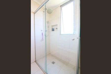 Apartamento à venda com 85m², 2 quartos e 1 vaga Apartamento à venda com 85m², 2 quartos e 1 vagaBanheiro