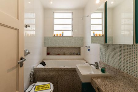 Apartamento à venda com 72m², 2 quartos e 1 vagaBanheiro