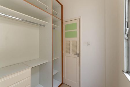 Apartamento à venda com 72m², 2 quartos e 1 vagaCloset  Quarto 1