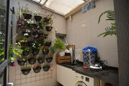 Apartamento à venda com 62m², 2 quartos e 1 vagaÁrea de Serviço