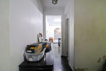 Corredor de casa à venda com 4 quartos, 102m² em Jardim Peri Peri, São Paulo