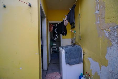 Casa à venda com 102m², 4 quartos e 2 vagas Casa à venda com 102m², 4 quartos e 2 vagasQuintal