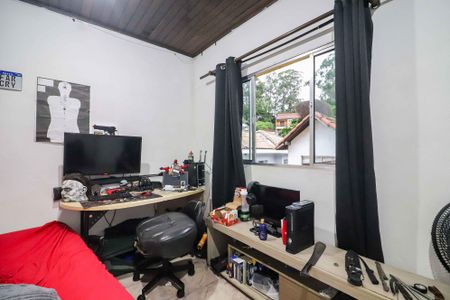 Casa à venda com 102m², 4 quartos e 2 vagas Casa à venda com 102m², 4 quartos e 2 vagasQuarto 3