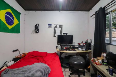 Casa à venda com 102m², 4 quartos e 2 vagas Casa à venda com 102m², 4 quartos e 2 vagasQuarto 3