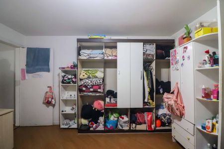 Casa à venda com 102m², 4 quartos e 2 vagas Casa à venda com 102m², 4 quartos e 2 vagasQuarto 2