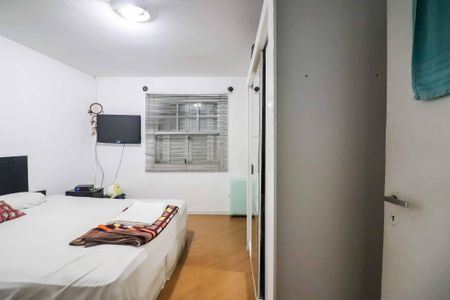 Casa à venda com 102m², 4 quartos e 2 vagas Casa à venda com 102m², 4 quartos e 2 vagasQuarto 1