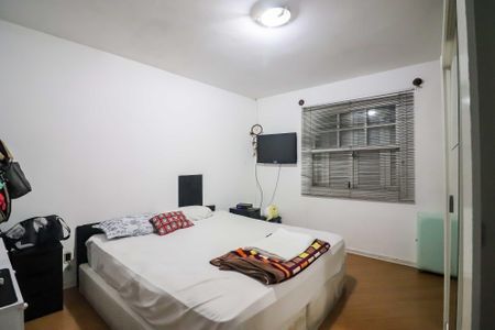 Casa à venda com 102m², 4 quartos e 2 vagas Casa à venda com 102m², 4 quartos e 2 vagasQuarto 1