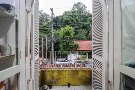 Casa à venda com 102m², 4 quartos e 2 vagas Casa à venda com 102m², 4 quartos e 2 vagasQuarto 2