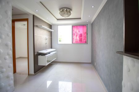 Sala de apartamento para alugar com 2 quartos, 150m² em Parada de Lucas, Rio de Janeiro