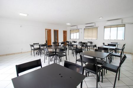 Apartamento para alugar com 150m², 2 quartos e 1 vagaÁrea comum - Salão de festas