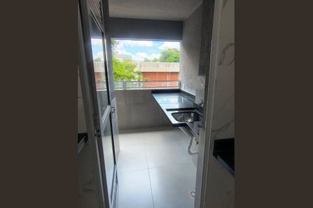 Apartamento para alugar com 44m², 2 quartos e sem vaga Apartamento para alugar com 44m², 2 quartos e sem vagaCoÁrea de serviçozinha