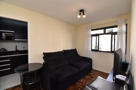 Sala de apartamento para alugar com 2 quartos, 46m² em Boa Vista, Curitiba