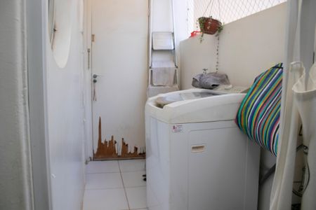 Apartamento à venda com 61m², 2 quartos e sem vaga Apartamento à venda com 61m², 2 quartos e sem vagaÁrea de Serviço