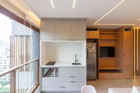 Studio para alugar com 29m², 1 quarto e sem vaga Studio para alugar com 29m², 1 quarto e sem vagaVaranda/Studio