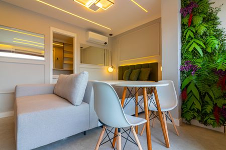 Studio para alugar com 29m², 1 quarto e sem vaga Studio para alugar com 29m², 1 quarto e sem vagaVaranda/Studio